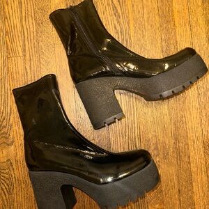 Jeffrey Campbell Black Refresh Platform Boots